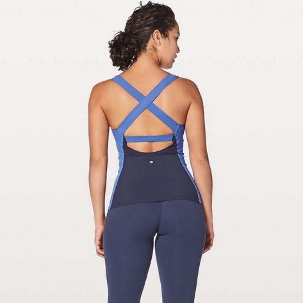 BNWT Lululemon tank and bag